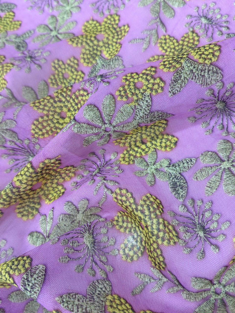 Swiss Cotton Voile $110p/ metre